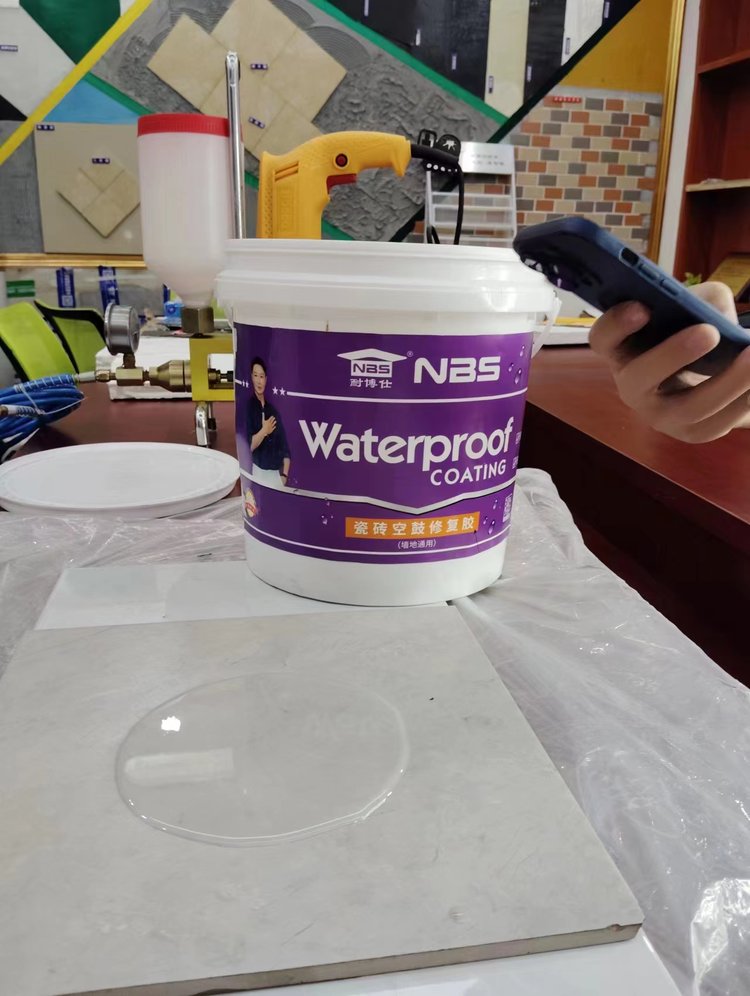 墙砖空鼓用什么胶弥补(墙上瓷砖空鼓用什么胶修复好)